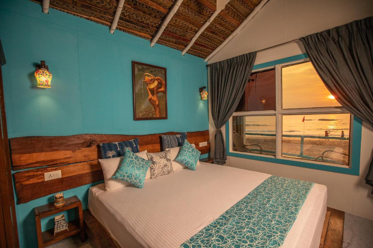 Agonda Shell Beach Resort Канкон Экстерьер фото
