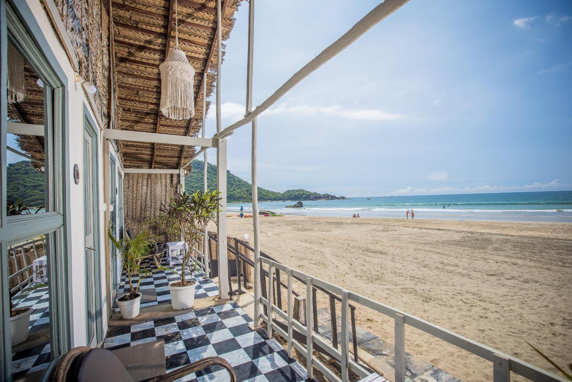 Agonda Shell Beach Resort Канкон Экстерьер фото